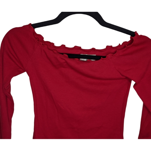 Hollister Red Long Sleeve Top Size S ❤️ - Picture 5 of 8